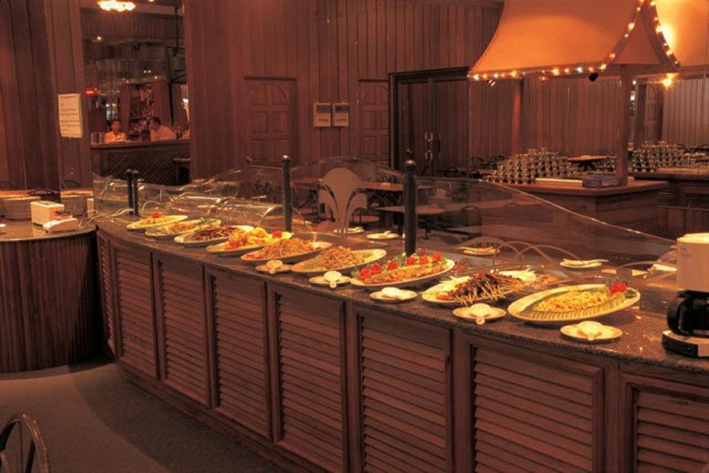 Yuzana Hotel Yangon Esterno foto