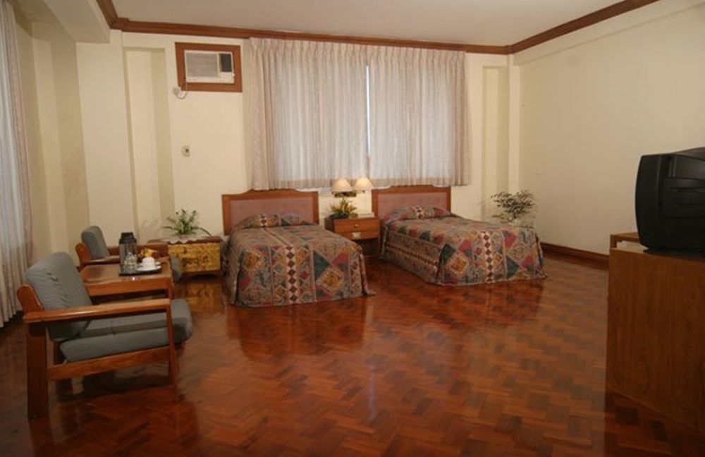 Yuzana Hotel Yangon Esterno foto